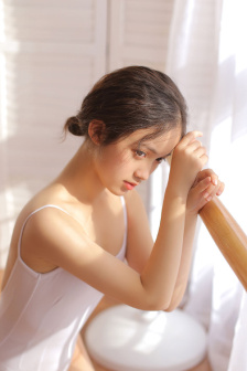 迈开腿让我尝尝你的扇贝免费观看